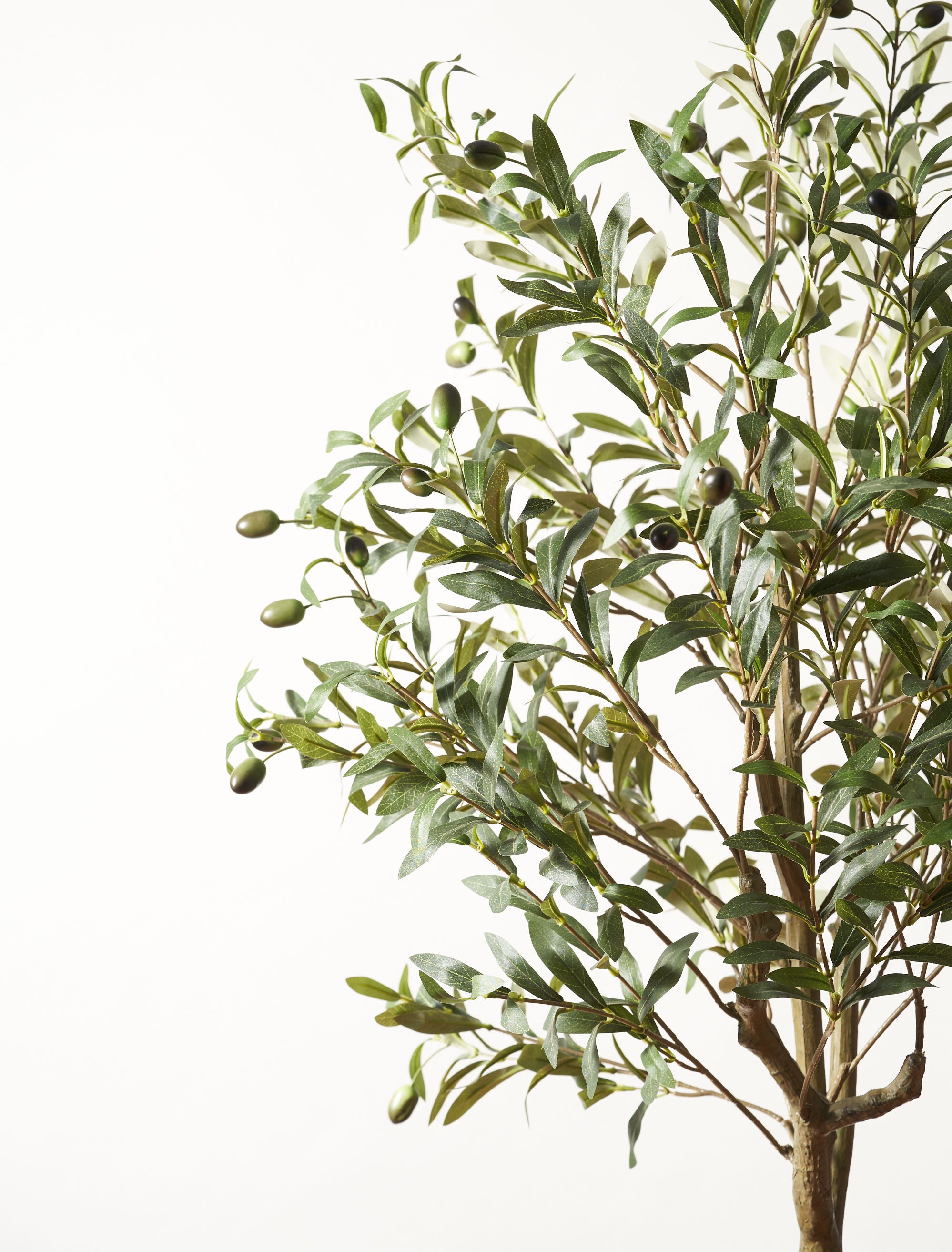 How to Style Our Artificial Trees – contempee
