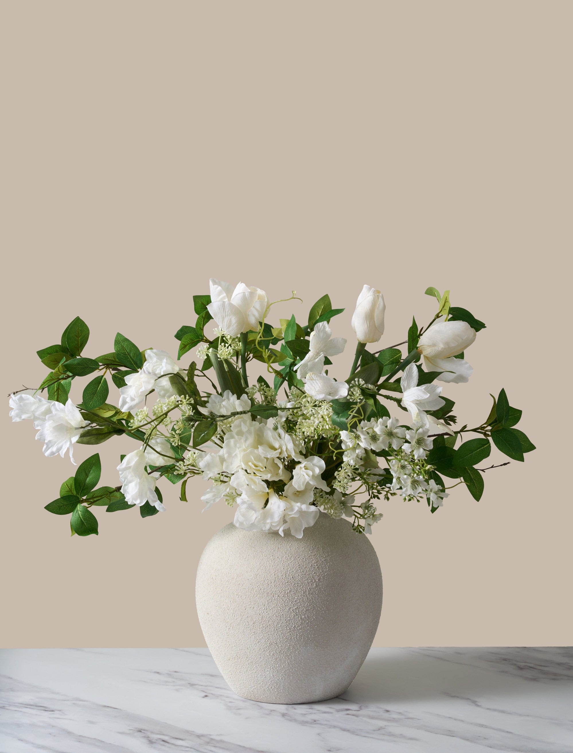 Faux Arrangement - Tulip & Agapanthus White – contempee