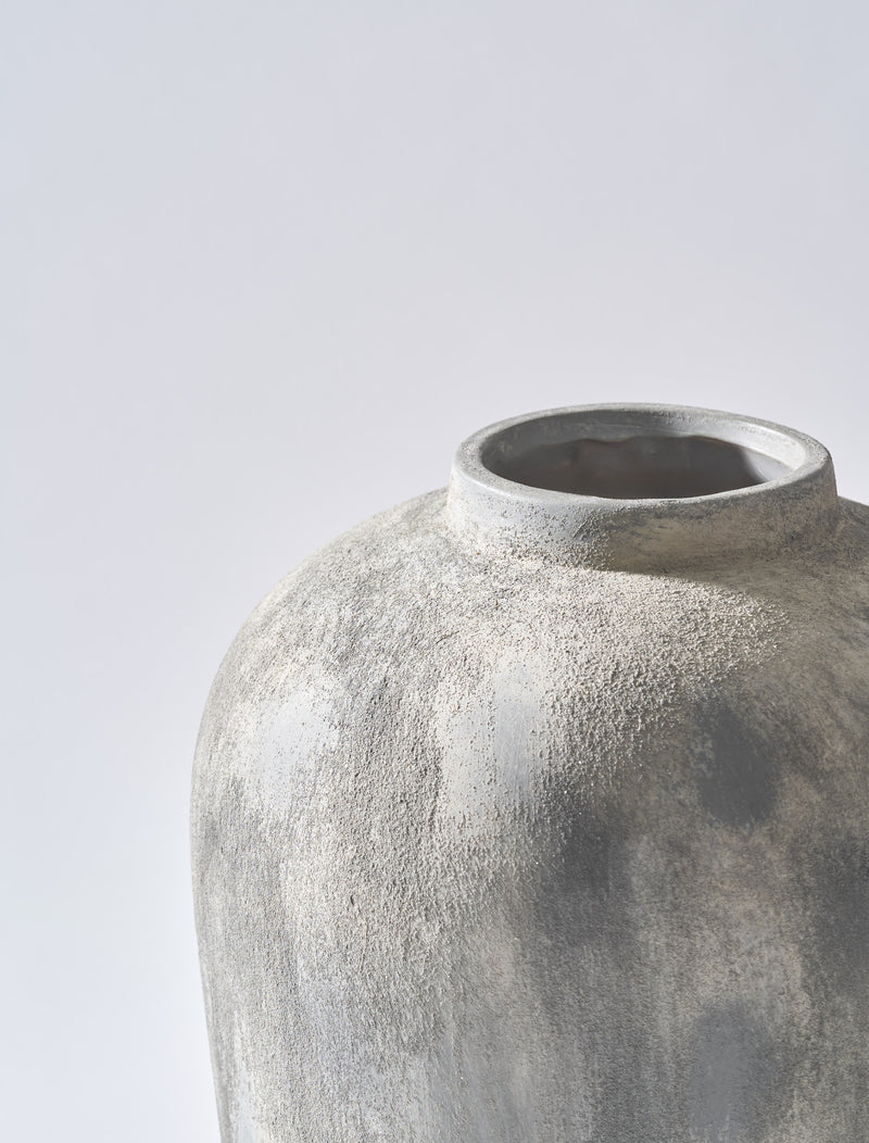 Amor Vase - Grey